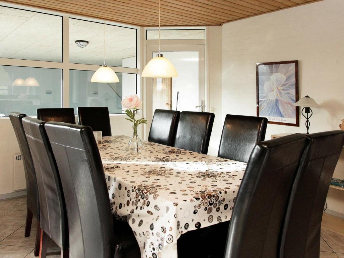 10 Person Holiday Home In Bl Vand Blåvand 객실 사진