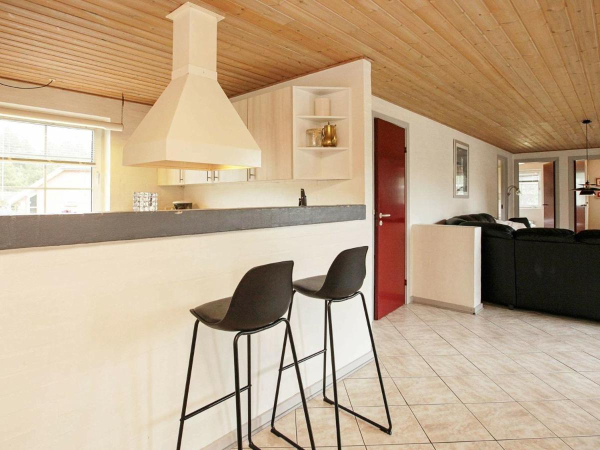 10 Person Holiday Home In Bl Vand Blåvand 객실 사진